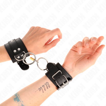 KINK - ADJUSTABLE BLACK O-RING LOCKED WRIST RESTRAINTS 20-28 CM X 5.5 CM