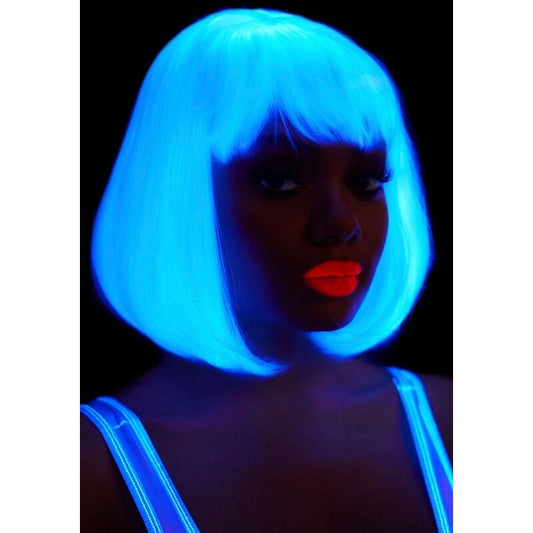 LEG AVENUE - PHOSPHORESCENT WHITE BOB CUT WIG