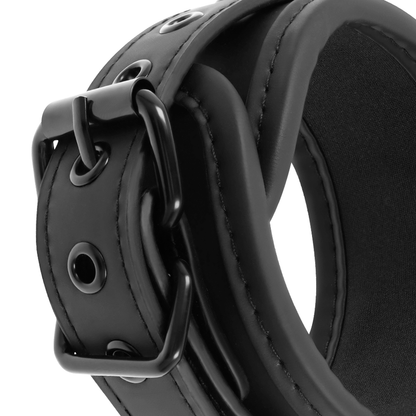 FETISH SUBMISSIVE - MASTER POSITION WITH 4 NOPRENE LINED HANDCUFFS